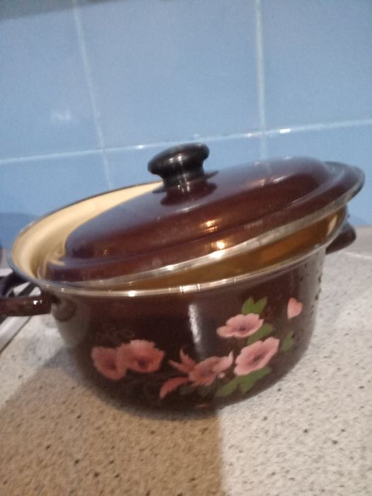 Кастрюля 6л, б/у