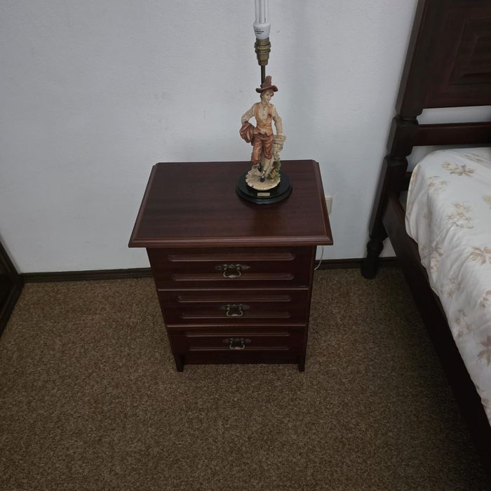 Mesas de cabeceira madeira maciça