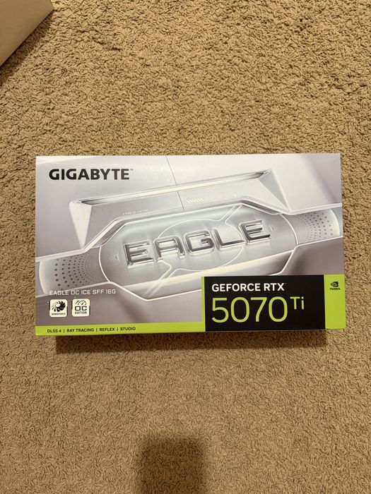 Відеокарта Gigabyte GeForce RTX 5070 Ti EAGLE OC ICE SFF 16G