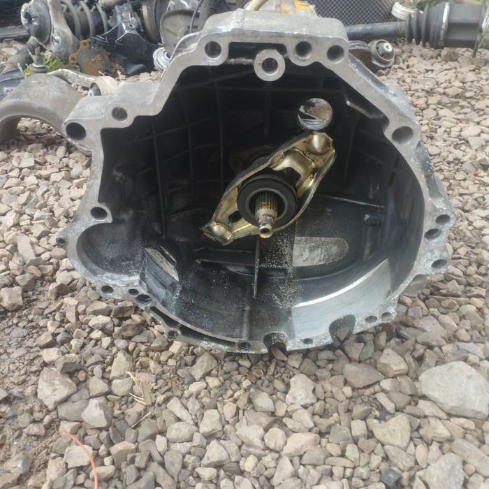 Audi a4 B7 b6 A6 C6 skrzynia biegów 6 biegów manualna 1.9 2.0 tdi HCF