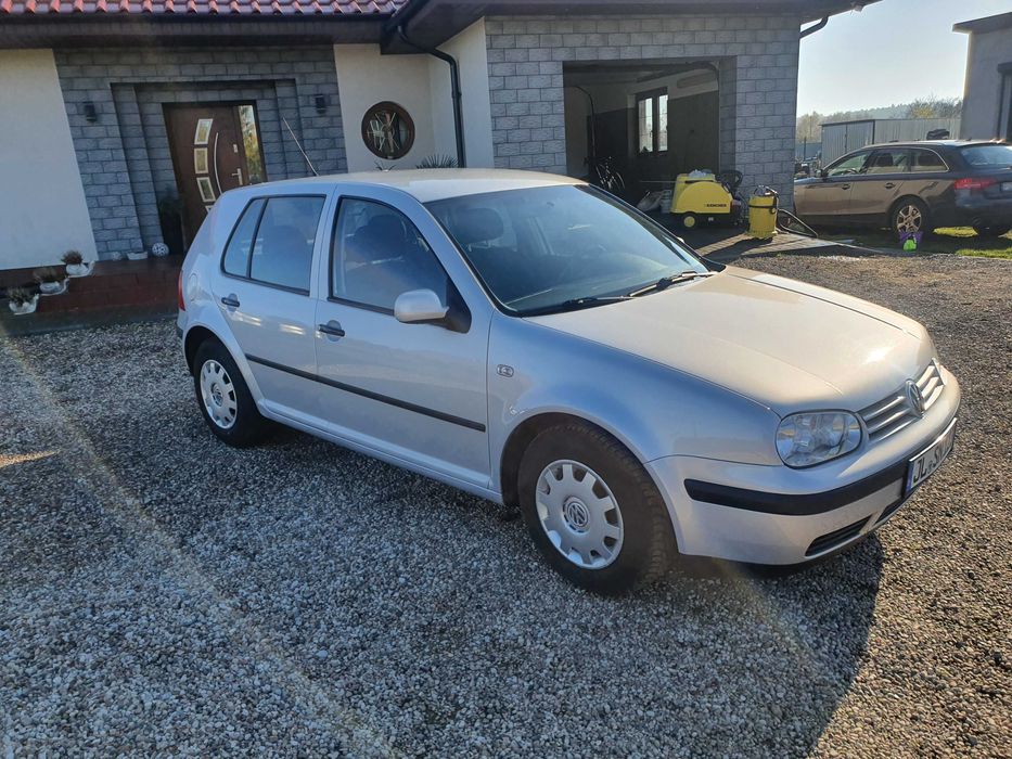 VW GOLF 4 1.4 benzyna 5 drzwi Klimatyzacja