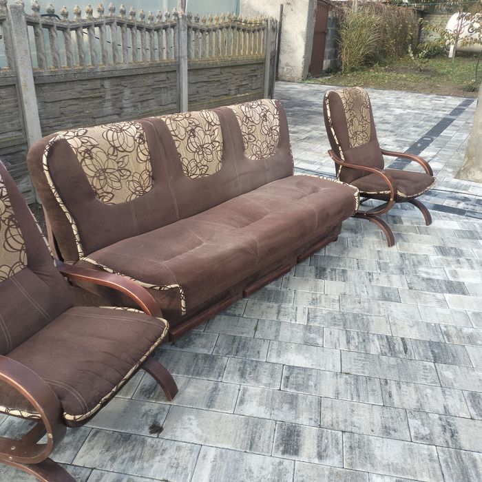 Łóżko kanapa plus dwa fotele