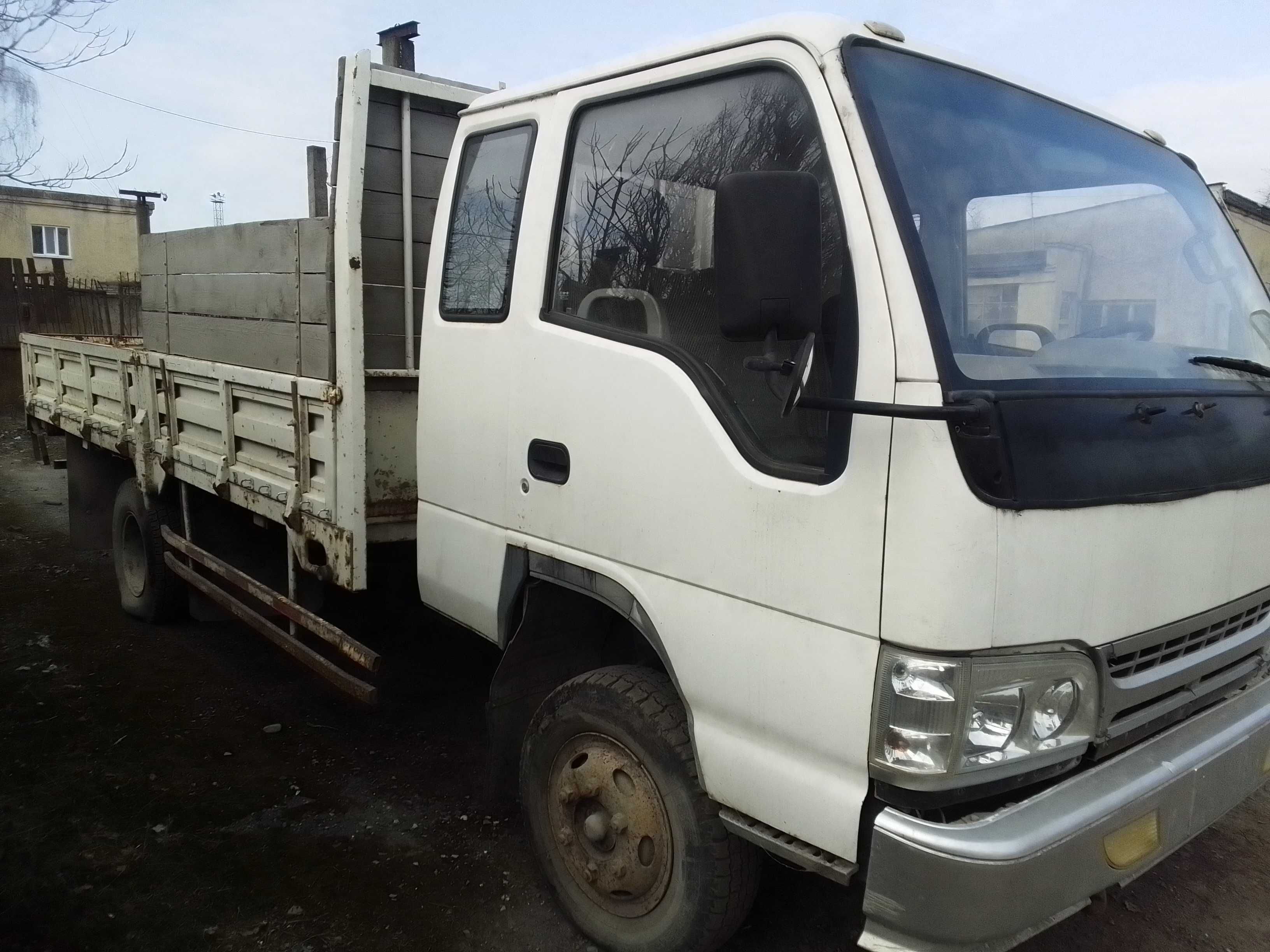 FAW  1051 бортовий.
