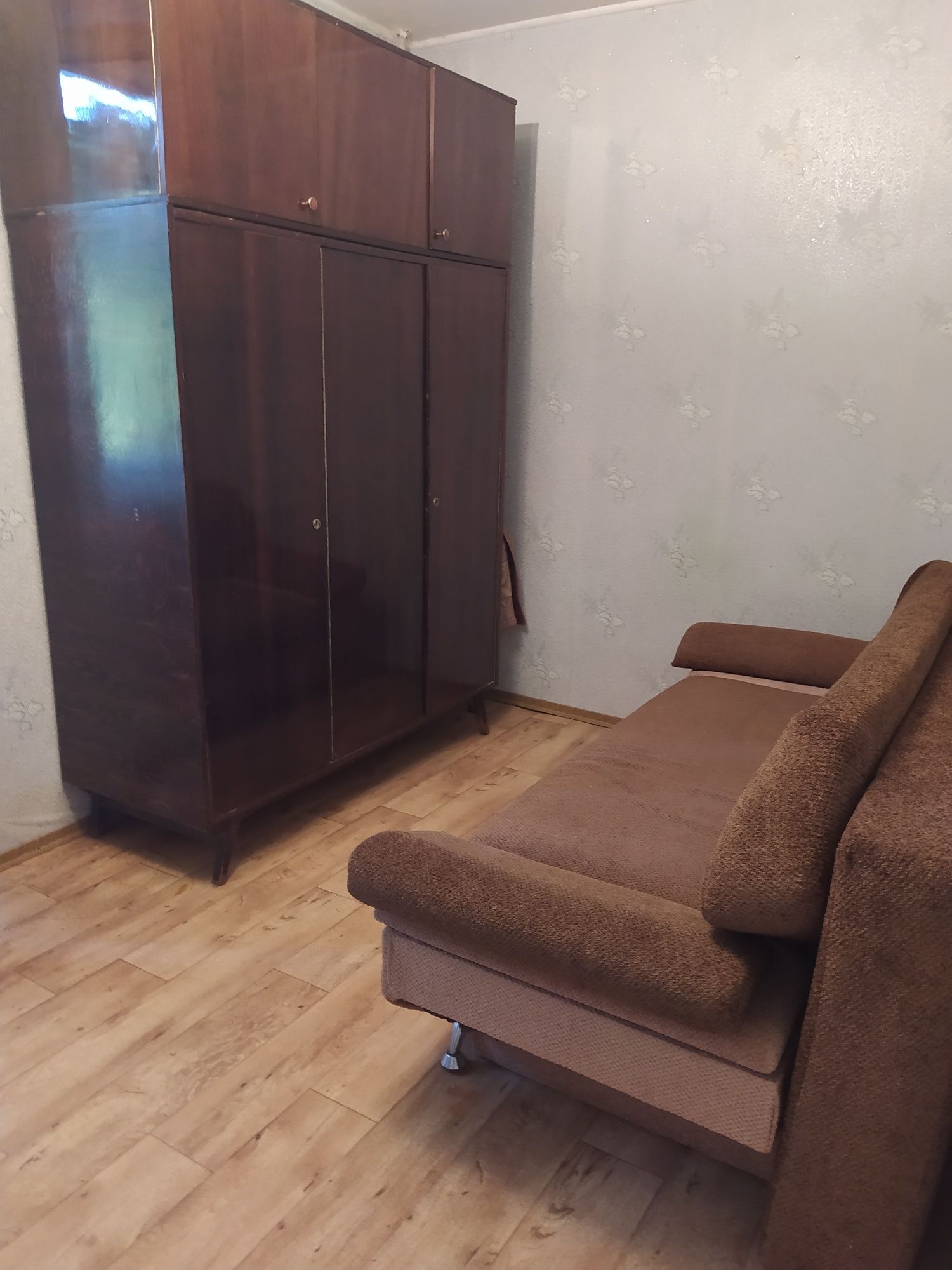 Сдам 2х комн. кв-ру ул. Титова. Реальная.