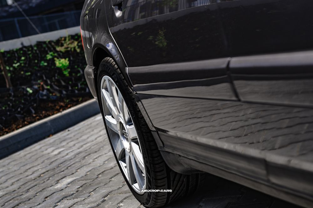 Audi S6 2.2 turbo quattro