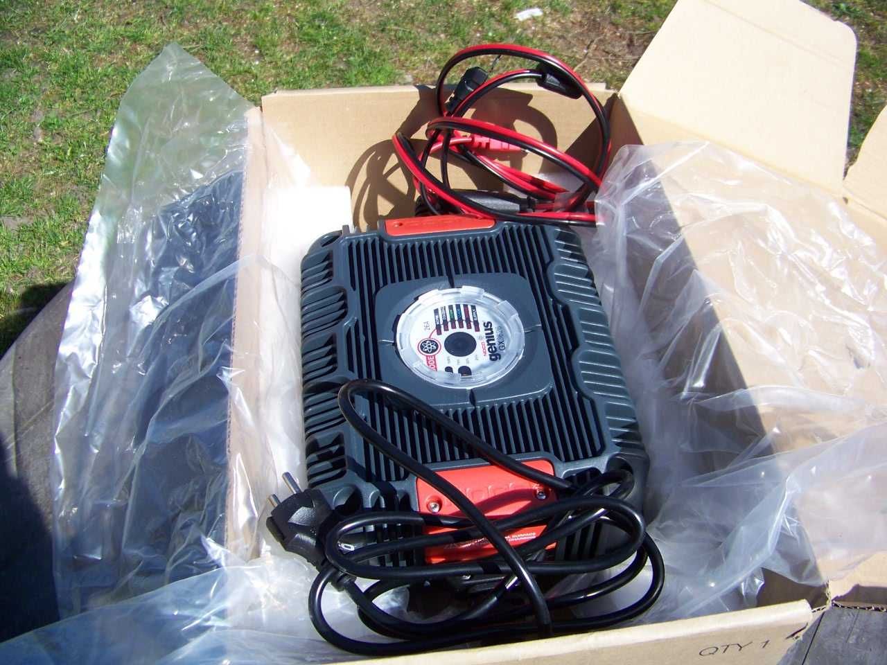Prostownik ładowarka litowe kwasowe 36v 26A Genius GX3626 Melex nowy.