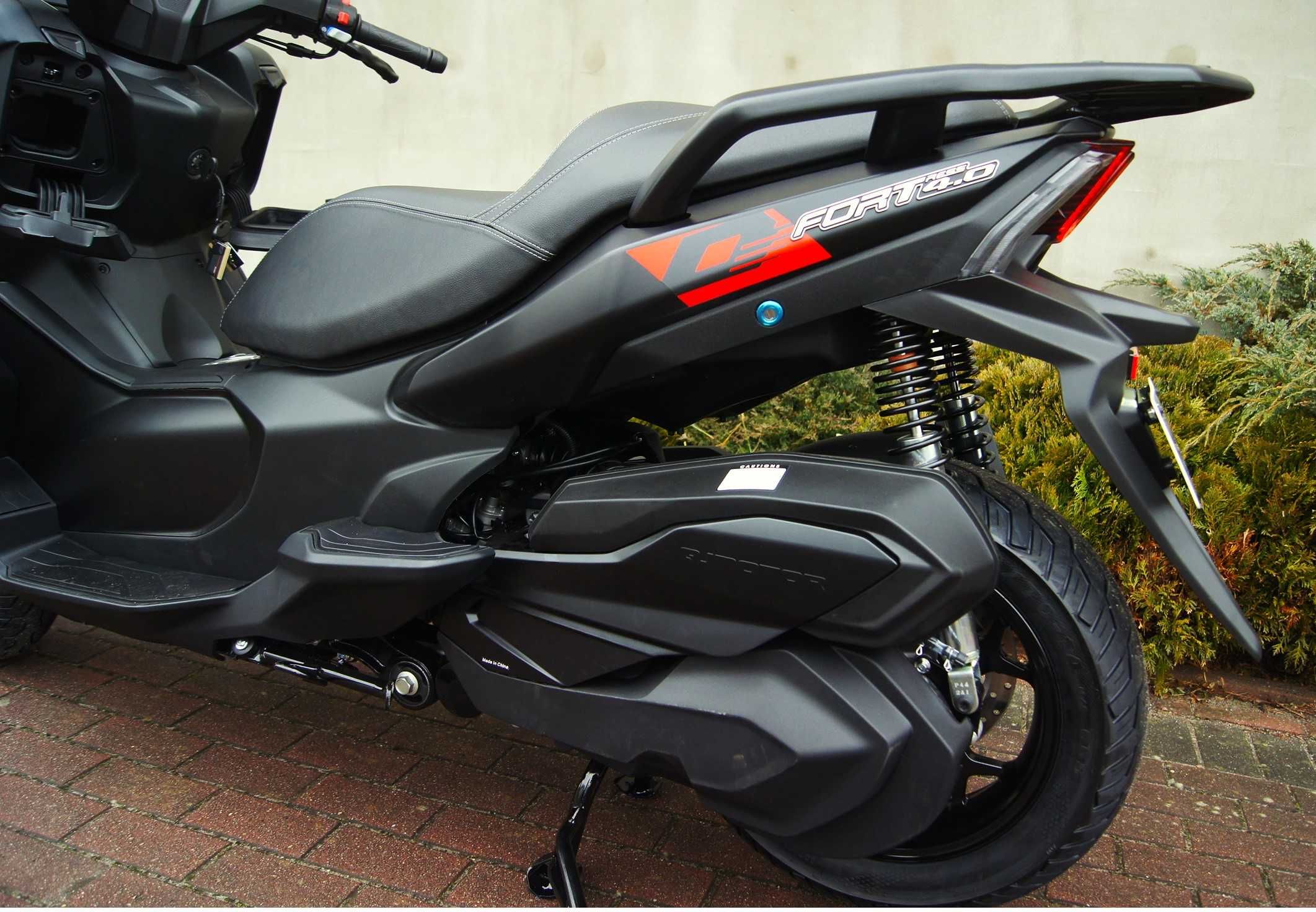 Qjmotor FORT 350 ABS bez kluczykowy 34 kM  e.szyba  Panel TFT