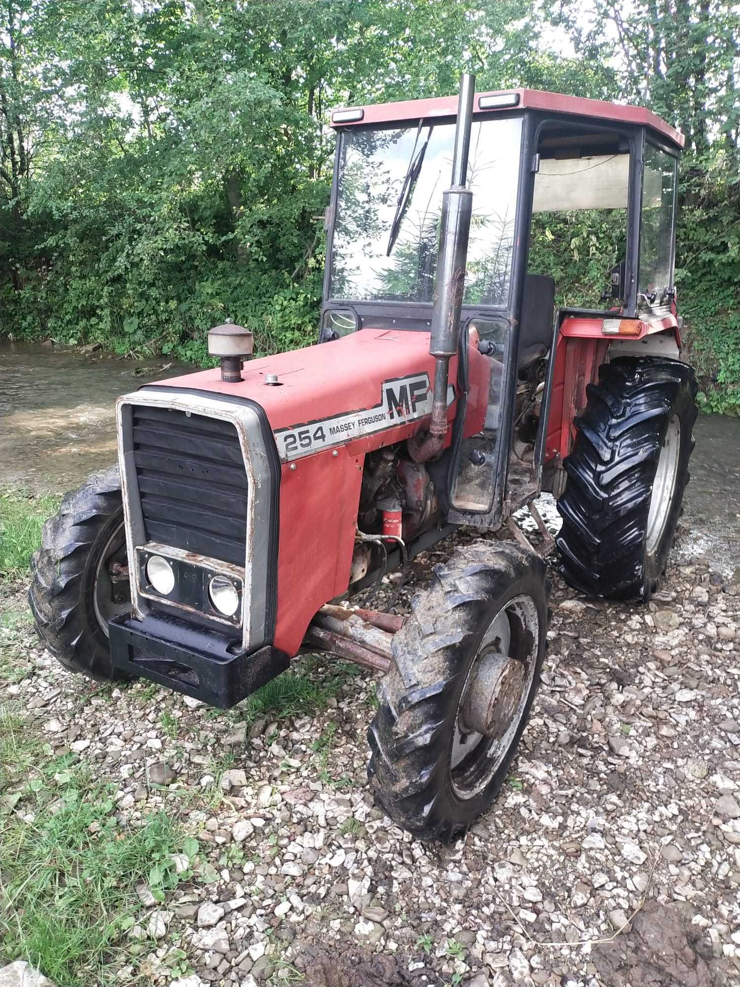 Massey Ferguson 254 Mf 4235tur. Landini Ursus Renault