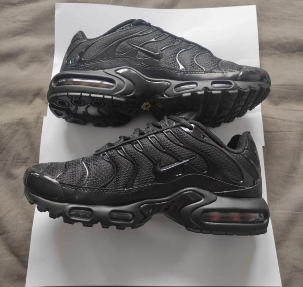 Nike air max plus nike sneakersy czarne tn air maxy 46