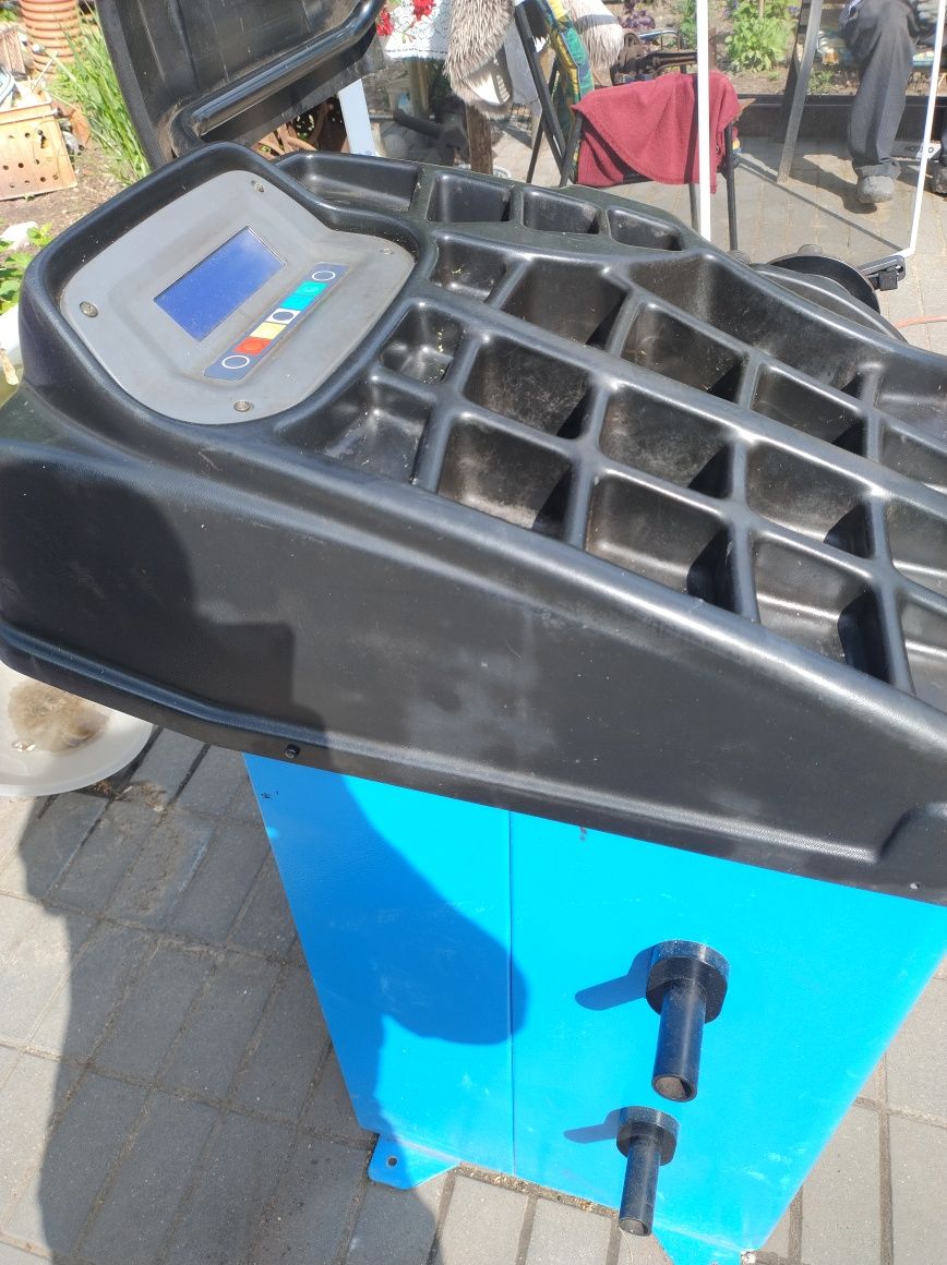 Wyważarka RAVAGLIOLI G 2 124r