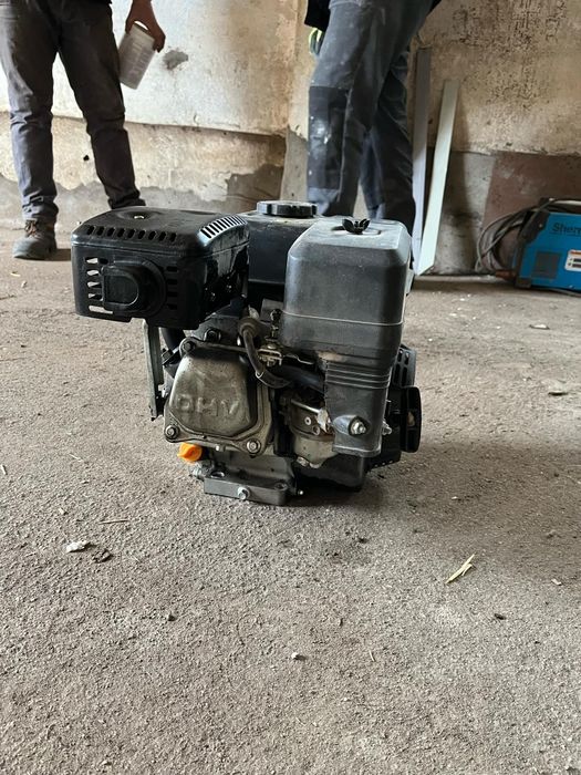 Silnik loncin 196CC