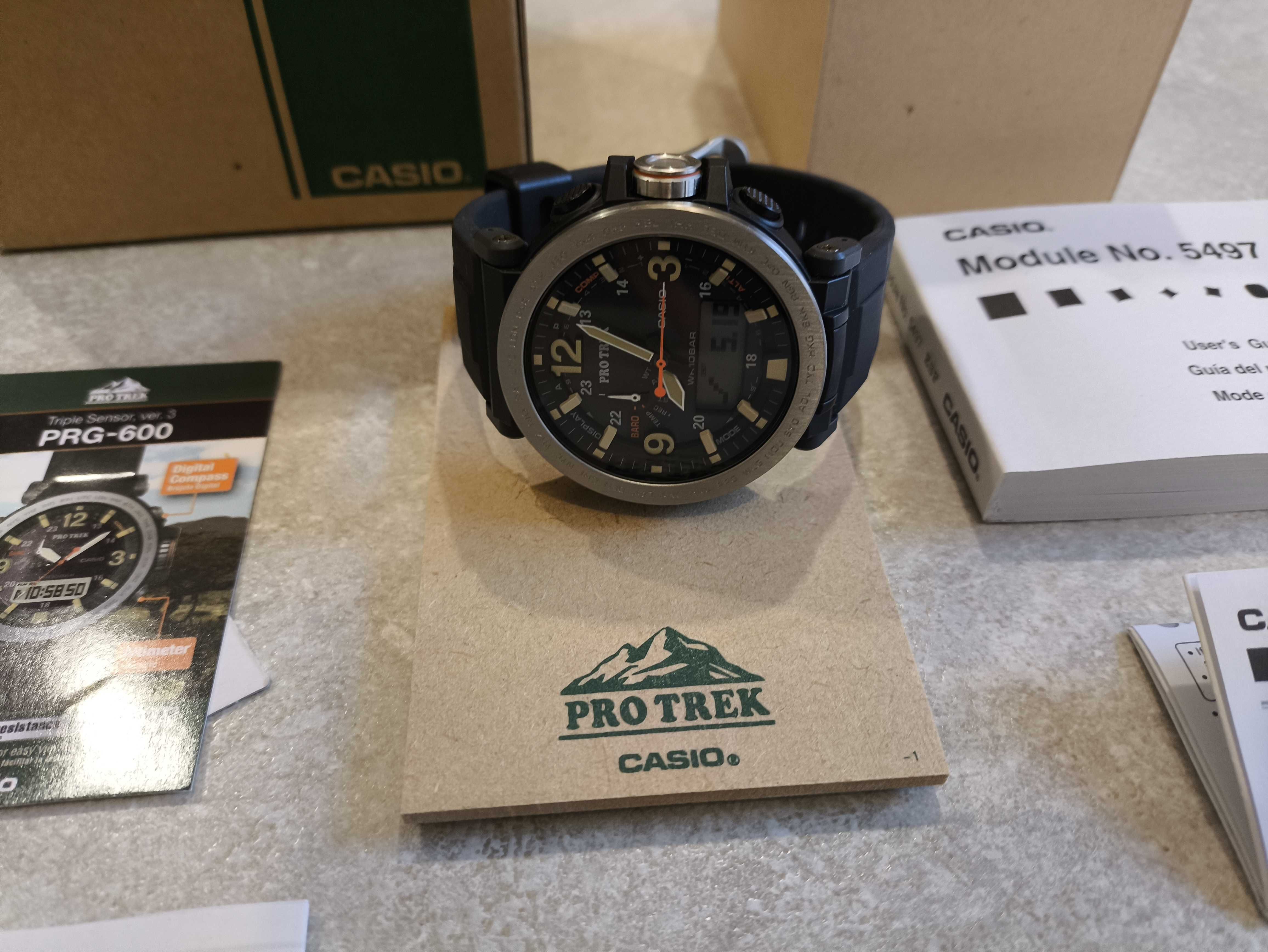 Casio ProTrek prg-600 - компас, высотомер, солнечная батарея - НОВЫЕ!
