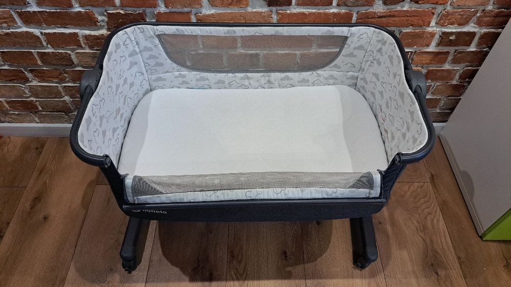 Łóżeczko dostawne