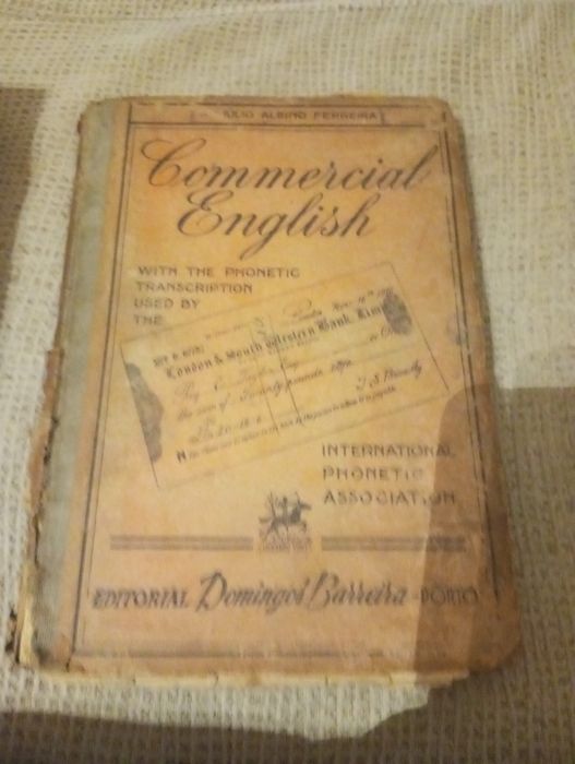 Livros antigos início século xx venda conjunta ou separadamente