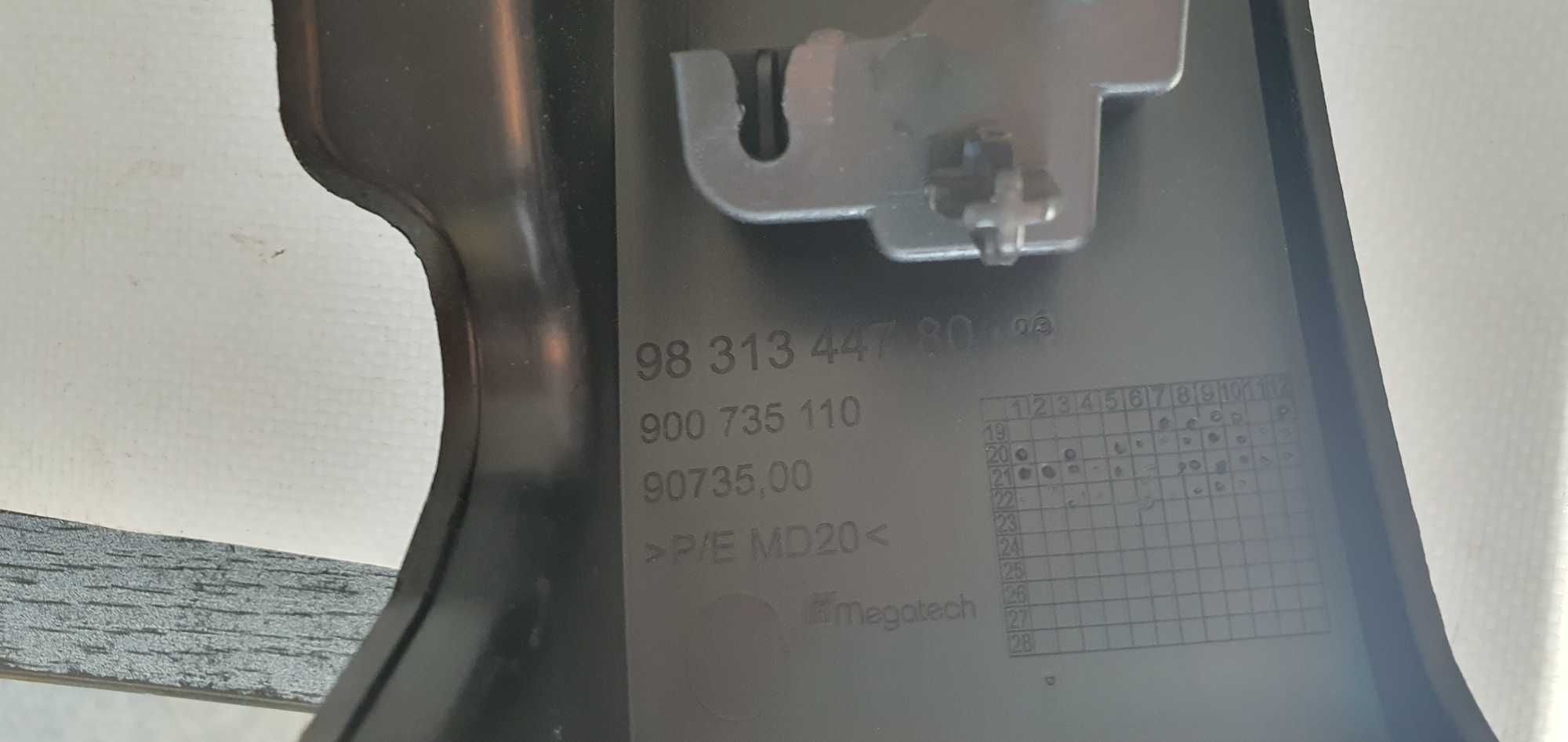 Listwa błotnika prawy tył Citroen C4 III OE Nowa