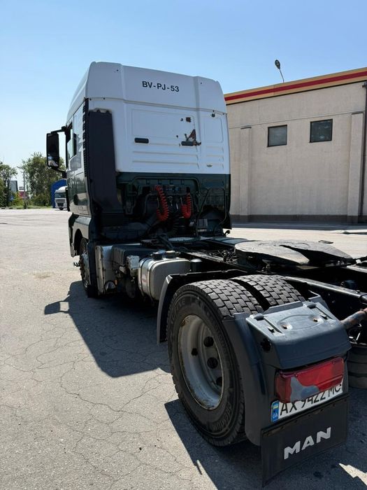 Продам Тягач MAN