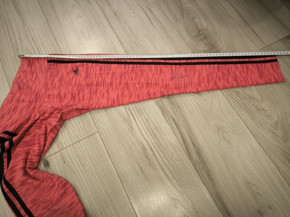Piękne różowe legginsy Adidas XS