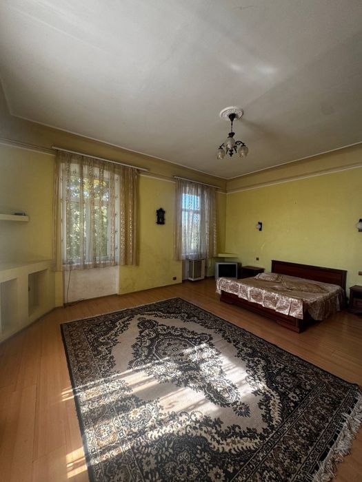 ТЕРМІНОВО Продається 2 кім квартира ЦЕНТР