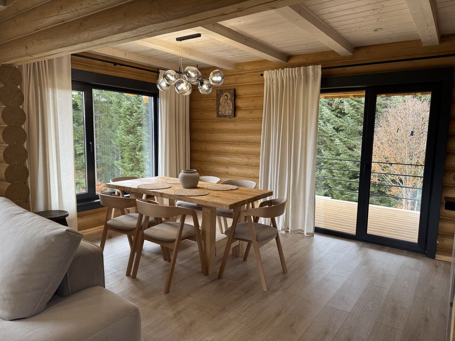 Окремий котедж  в Карпатах, відпочинок в горах. Яблуниця, Буковель.