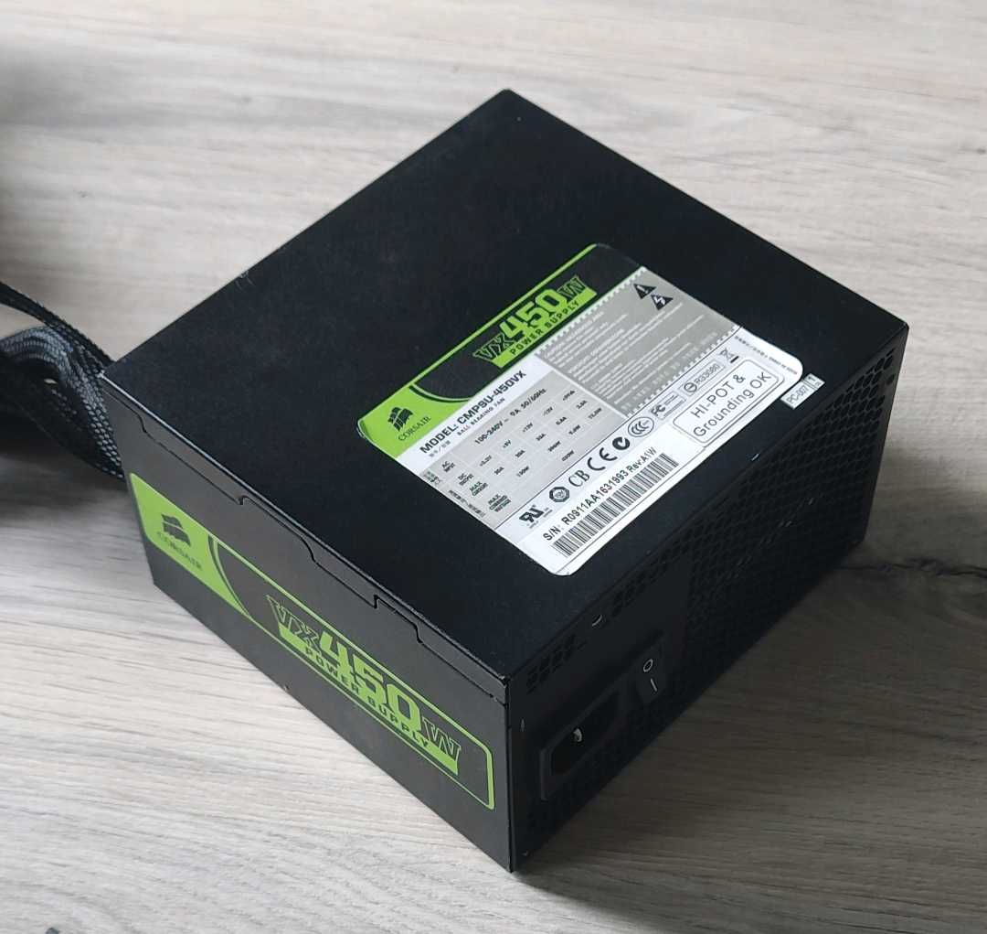Zasilacz komputerowy Corsair VX450W 450W 80 PLUS