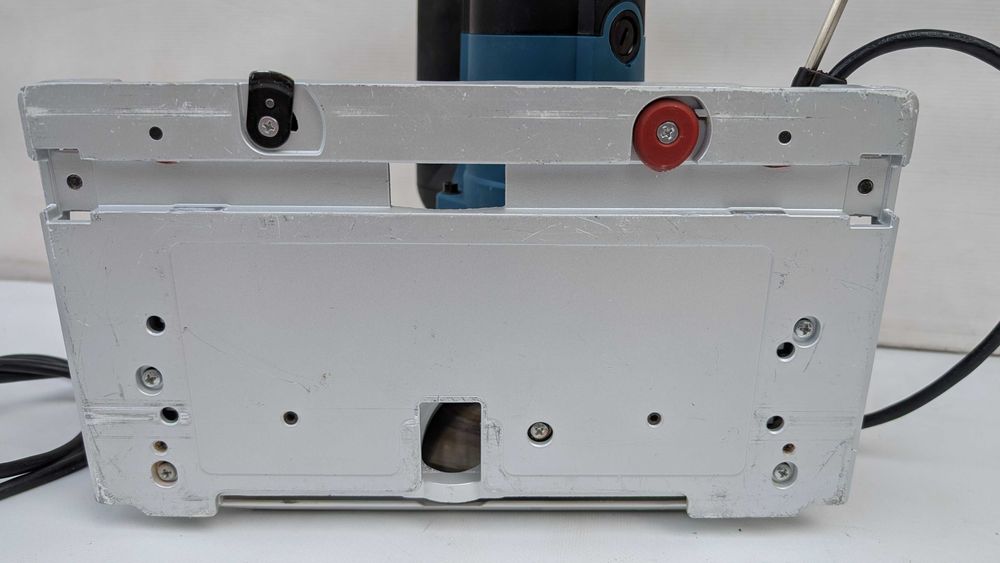 Pilarko-zagłębiarka elektryczna Erbauer 1400 W
