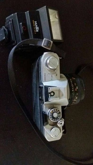 Máquina fotográfica analógica
