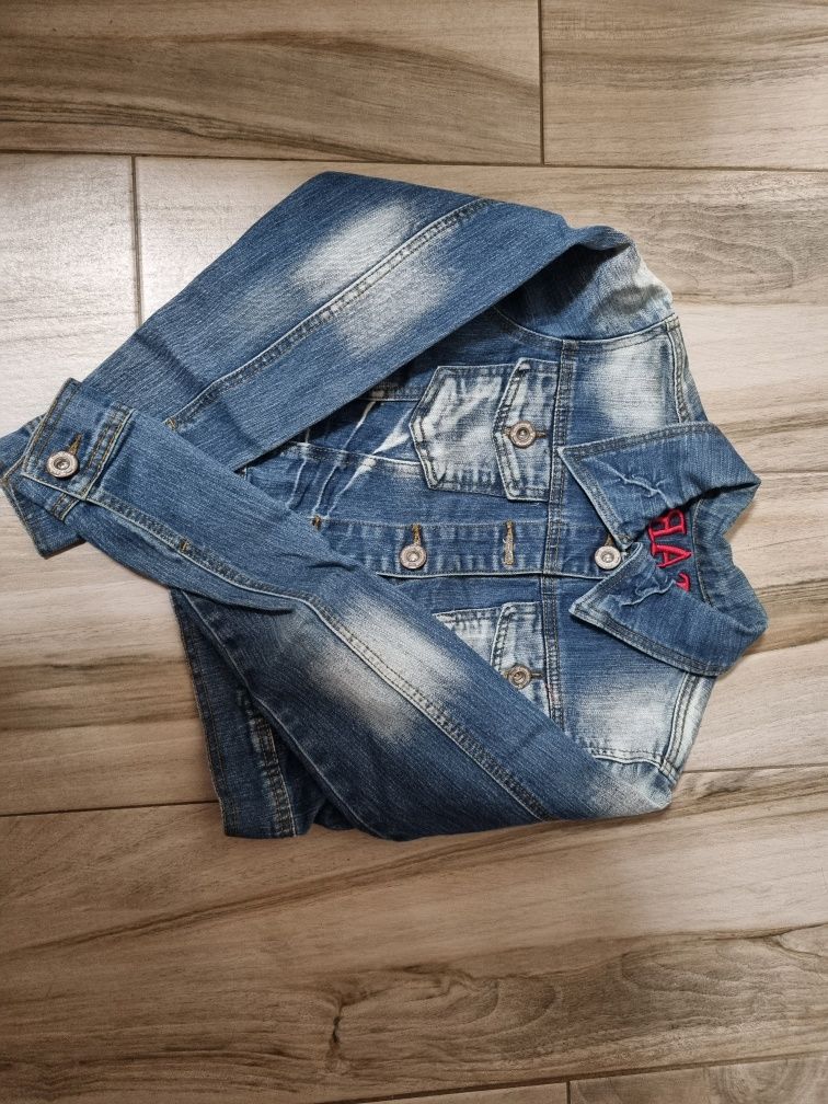 Roupa criança variada