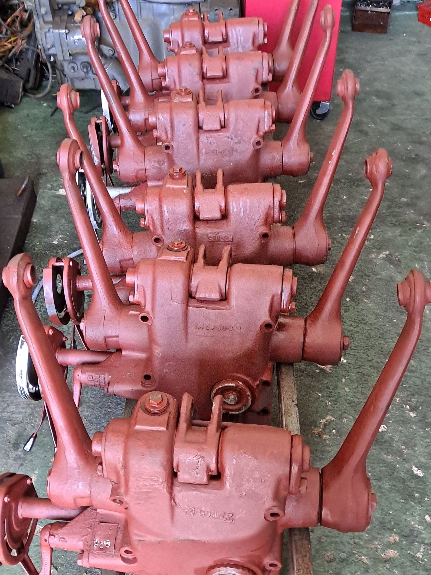 Podnosnik  URSUS C-360