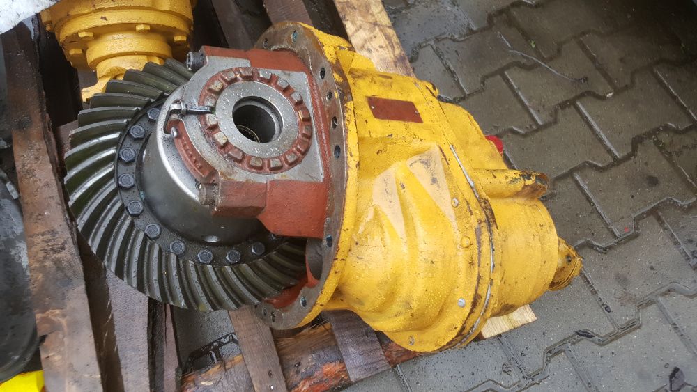 wozidło budowlane BELL b40d wkład mostu mechanizm różnicowy B50D B45