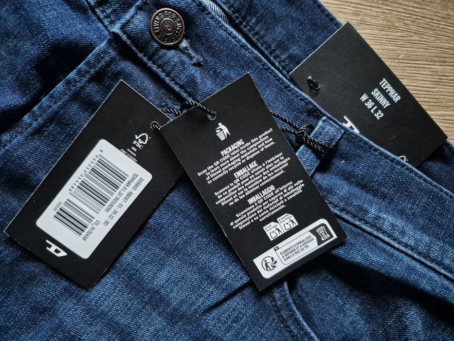 Jeansy Męskie Diesel Tepphar Skinny W36 L32