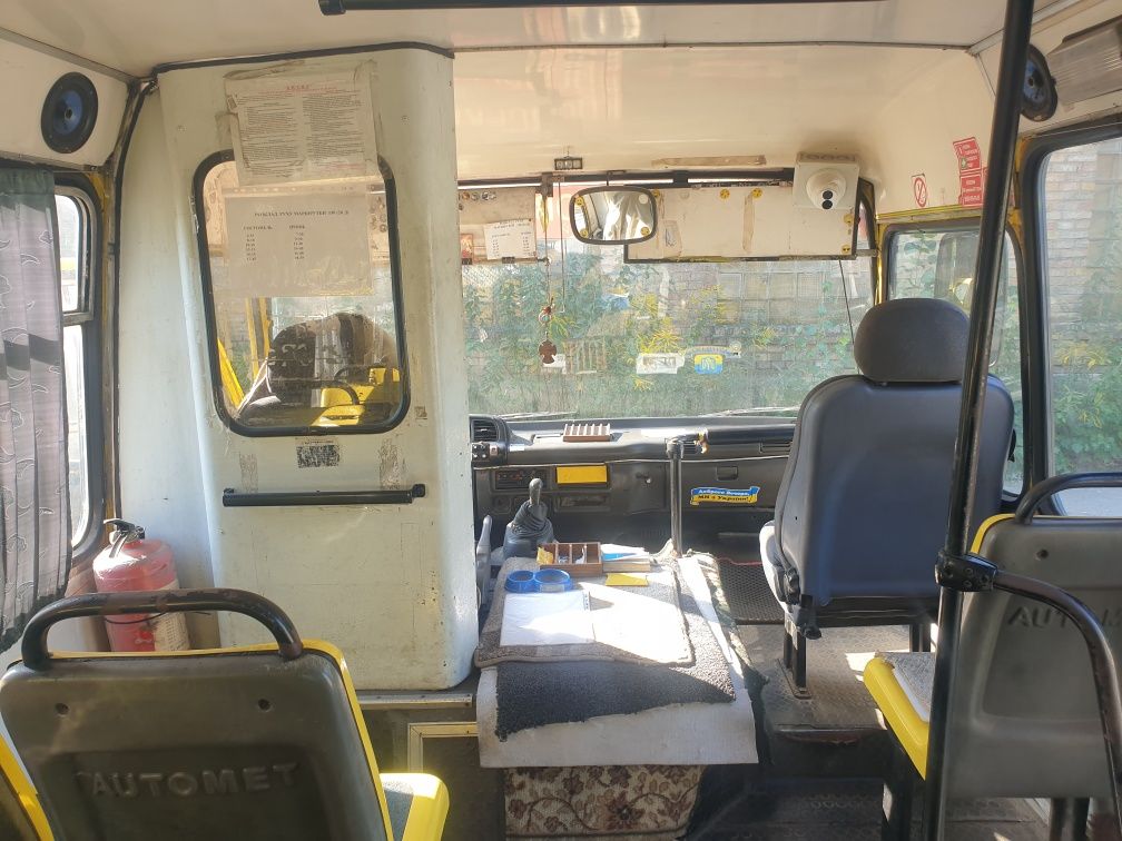 Автобус Богдан А091 2002 року випуску