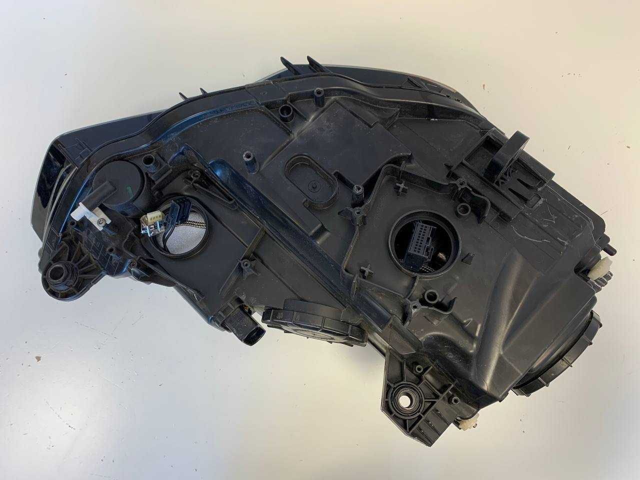 Lewa Lampa Reflektor AUDI A3 S3 8V0 przed lift XENON