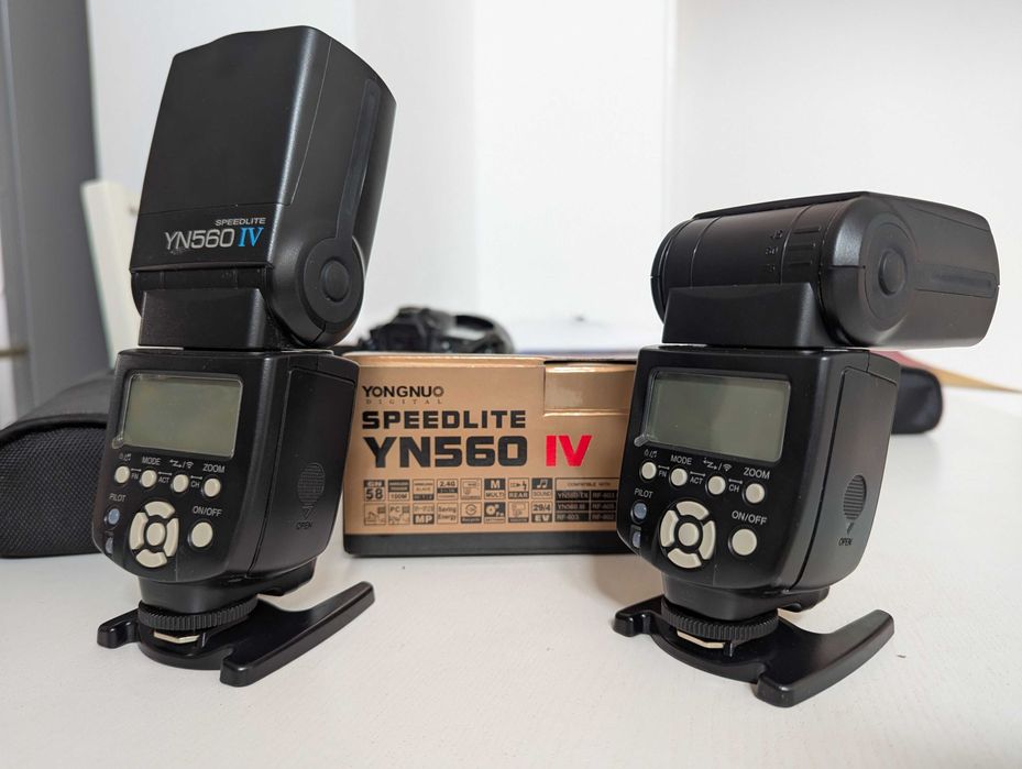 2 Yongnuo Speedlites/Wireless Flash Trigger/Softbox/Lightstand + mais