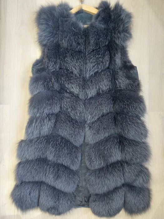 Натуральная меховая жилетка