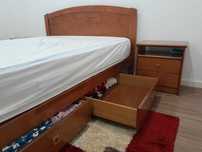 Quarto completo, com cama de casal