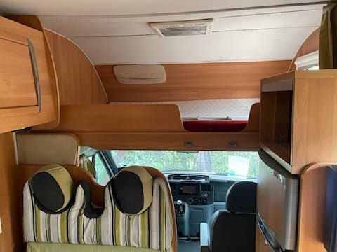 Autocaravana Challenger Genisis 2.4TD 140cv