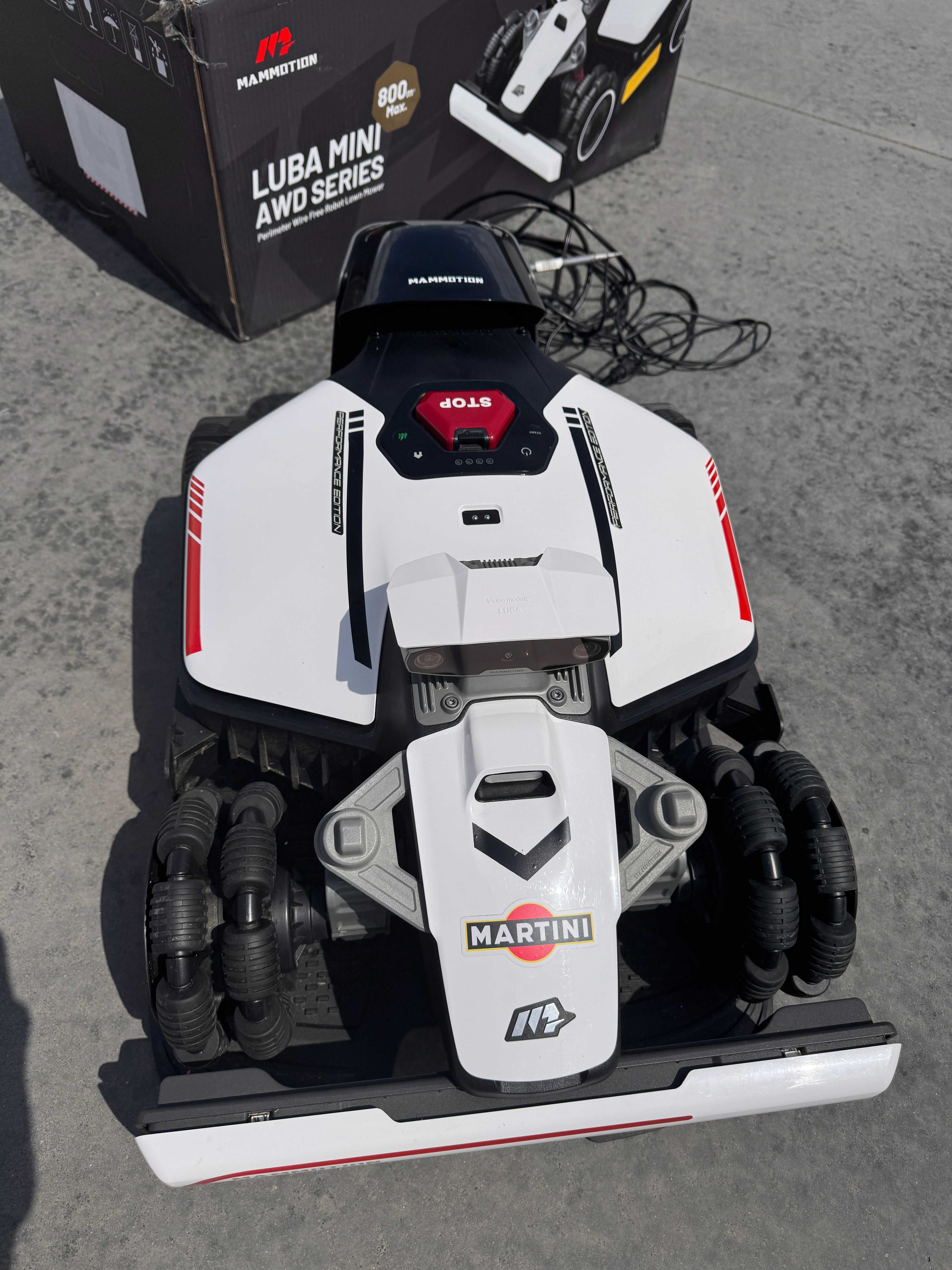 Mammotion Luba Mini Robot corta-relva AWD 800