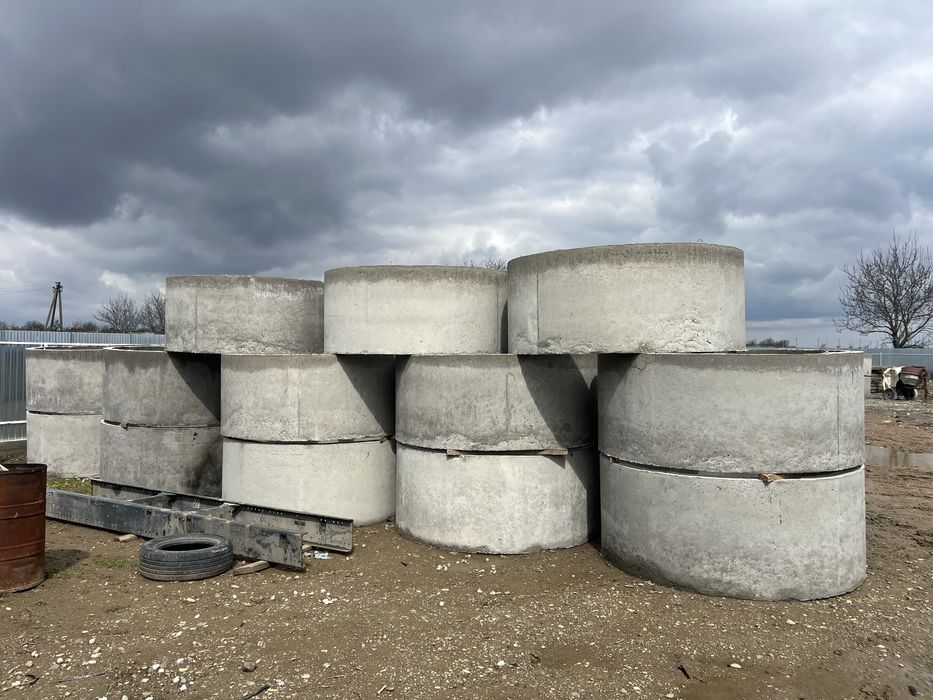 Продаємо нові бетонні кільця