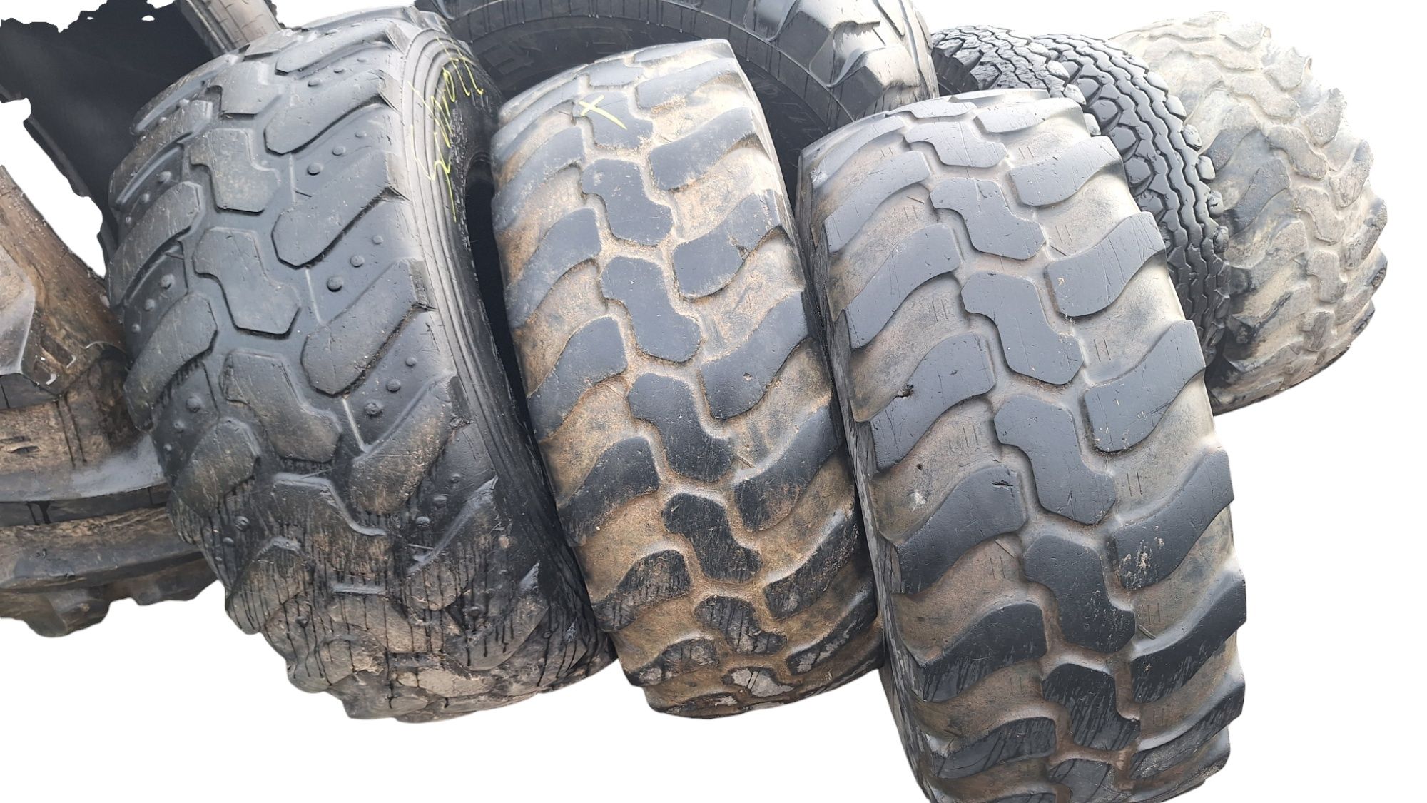 Opony 16/70/20 405/70/20 Dunlop