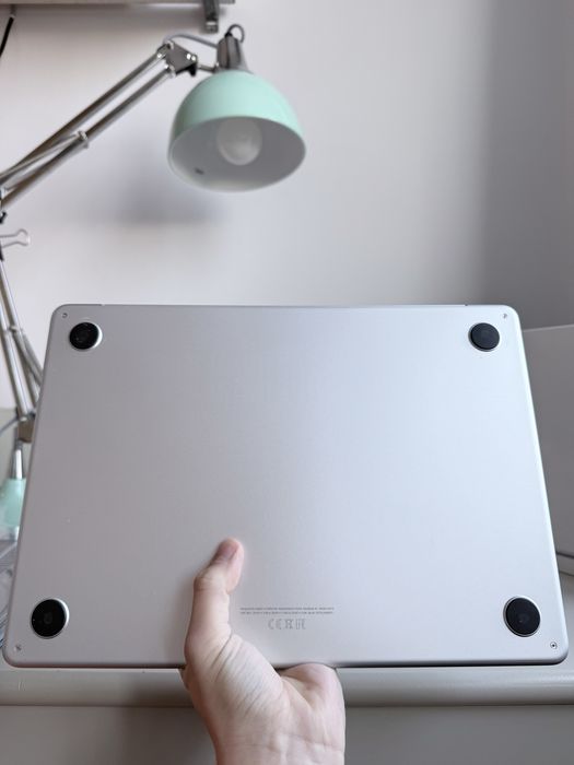 Apple MacBook Air 13,6" M3 16GB RAM 512GB Dysk macOS gwarancja 2025