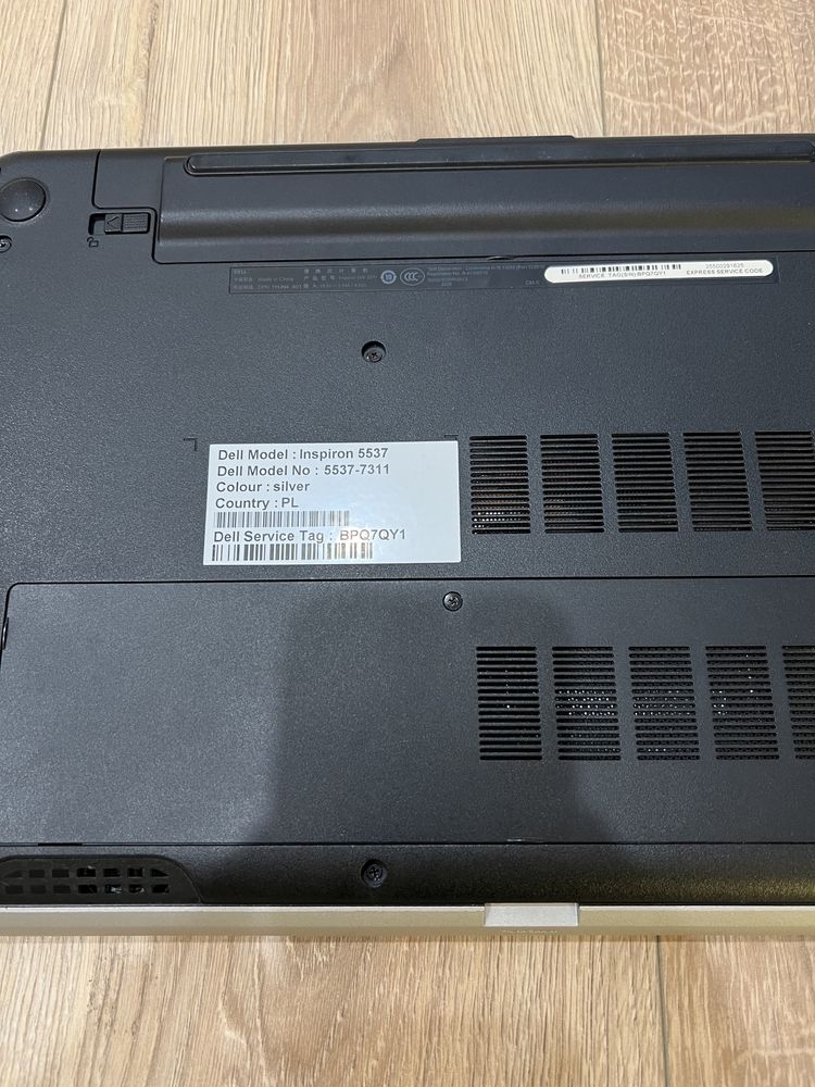 Laptop DELL Intel (R) Core (TM) i5-4200 CPU