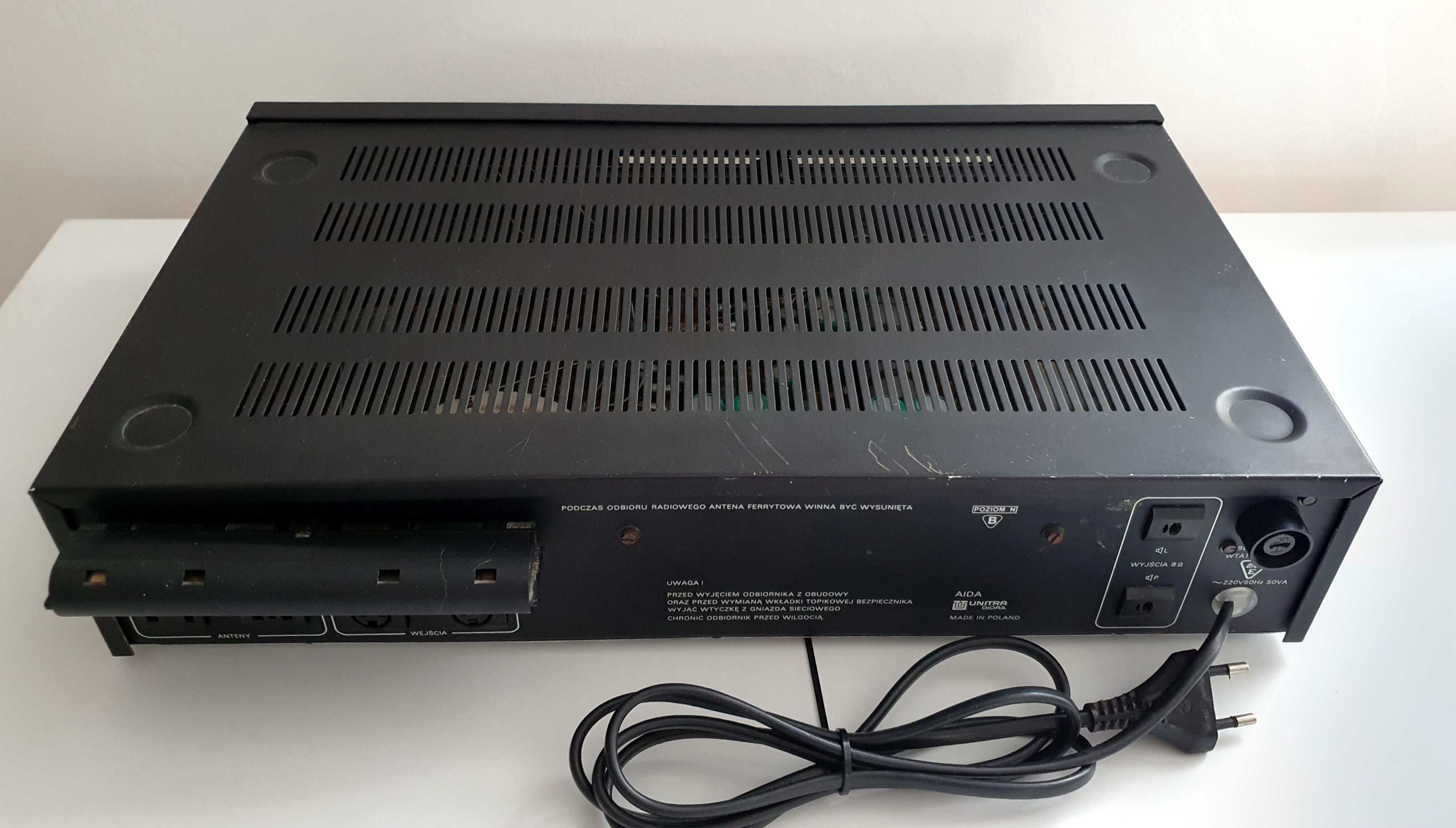 Amplituner Unitra Aida AWS 103