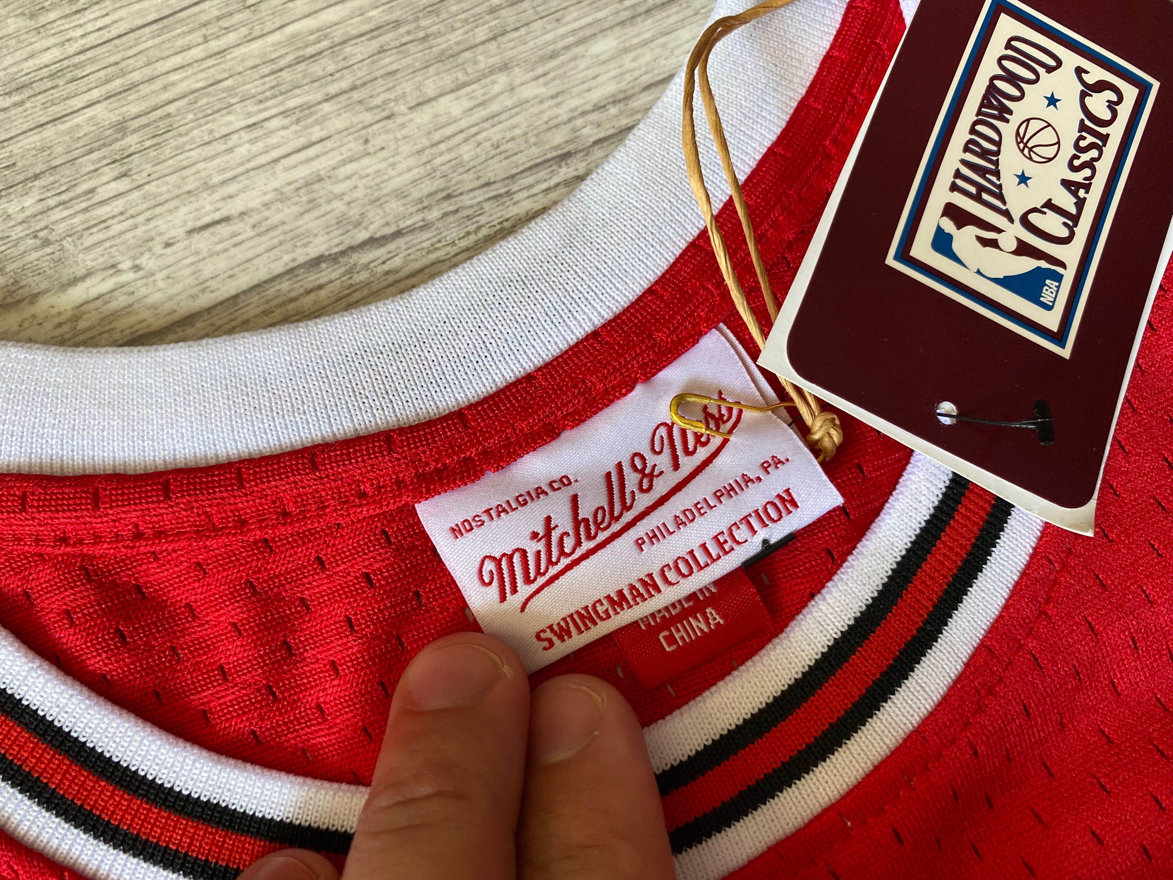 Koszulka Mitchell Ness swingman Bulls Jordan rookie roz M