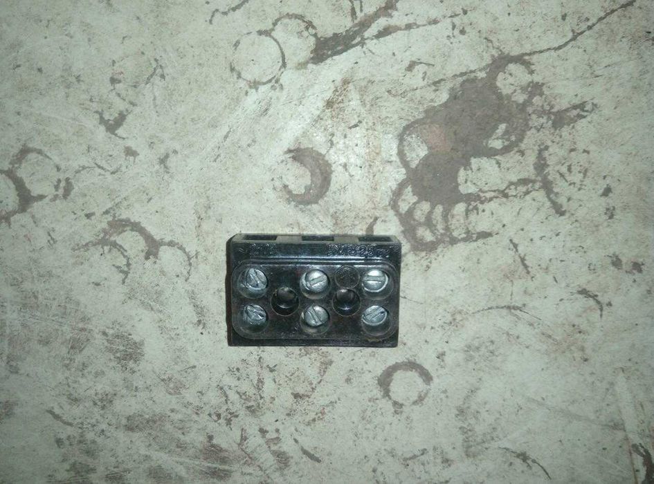 Клеммные колодки, платы контактные, зажимы