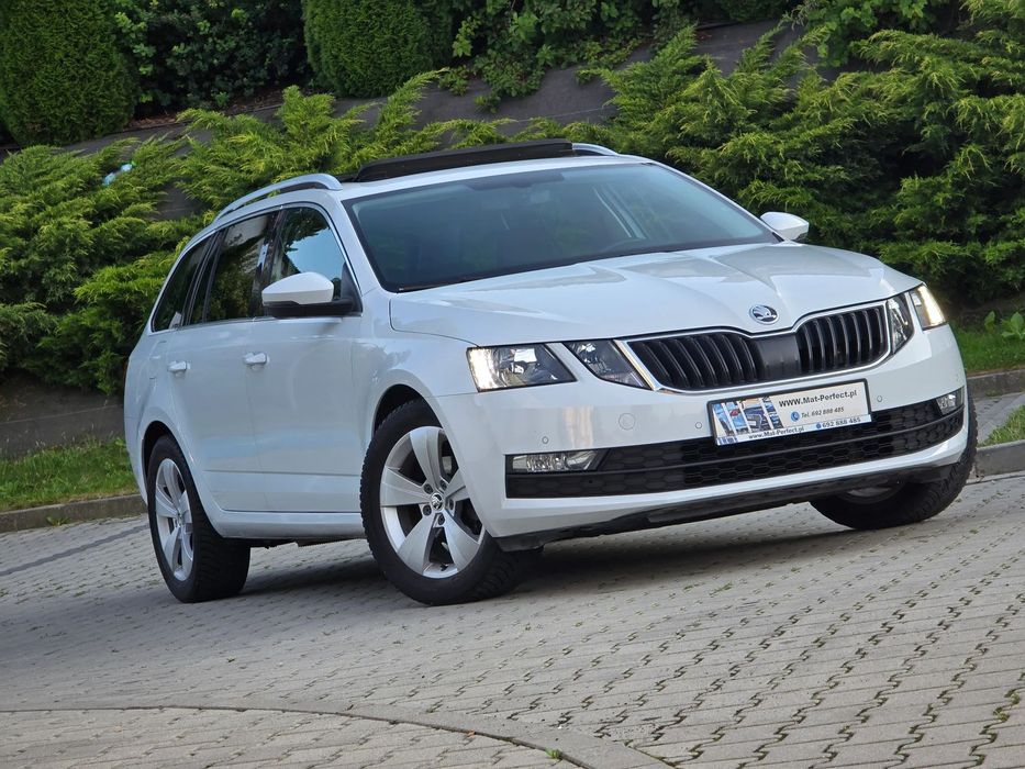Skoda Octavia ** PANORAMA NAVI Apple Radar M2018