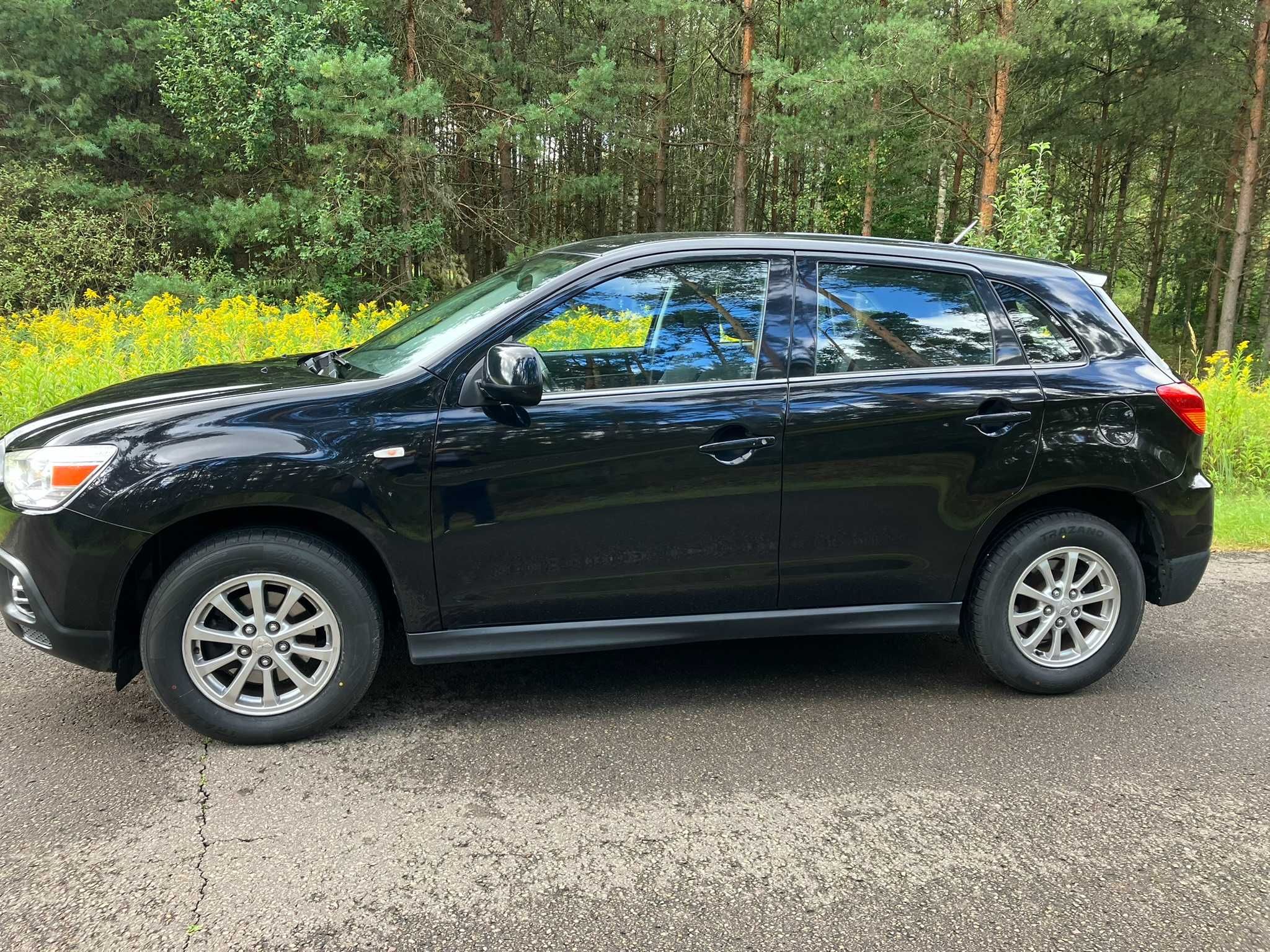 Mitshubishi ASX 1,8 DID 4x4 dołączany ręcznie ładny