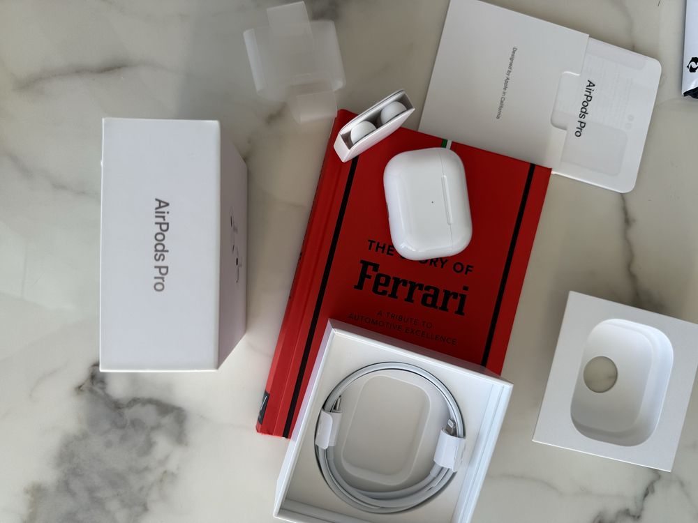 Airpods PRO 2 apple com caixa carregador cabo charger como novo fatura