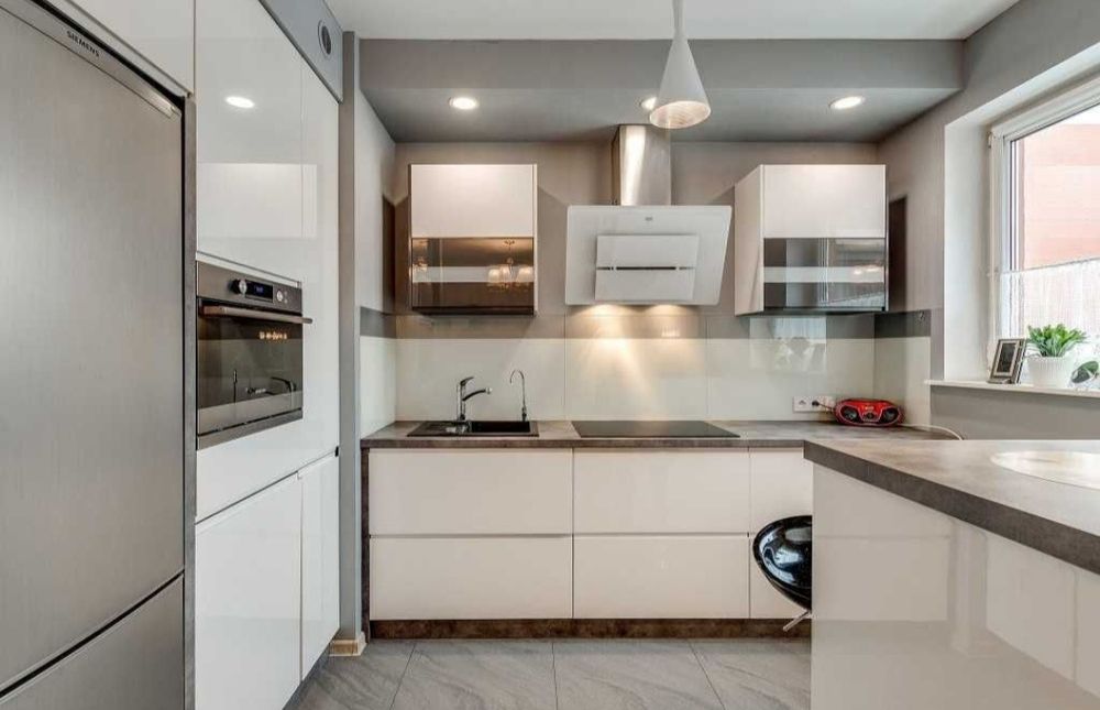 Ładna kuchnia lakierowana. Możliwość transportu