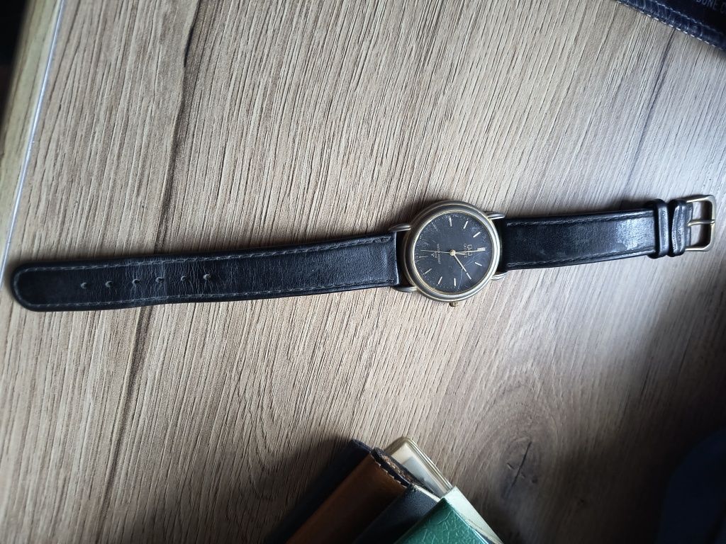 Zegarek Q&Q quartz skórzany nie chodzi