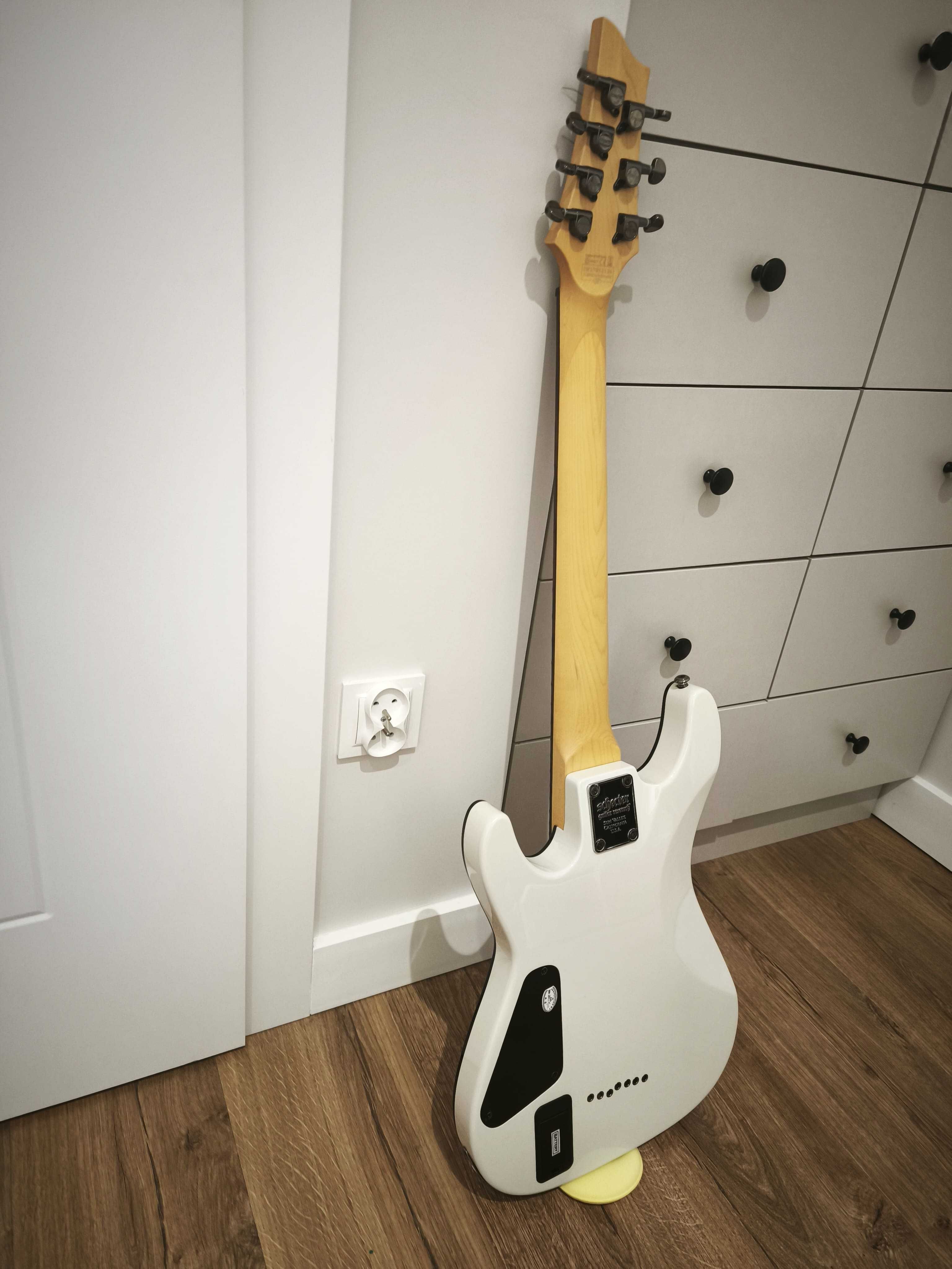 Schecter Demon 7